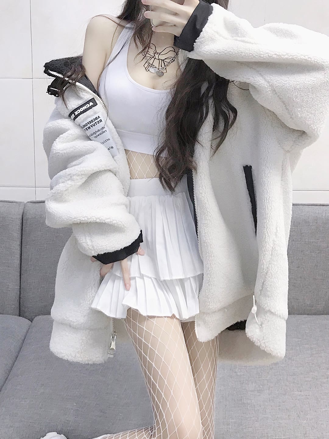 超嫩的超短裙白网袜膝盖粉红小姐姐-酷库源码网